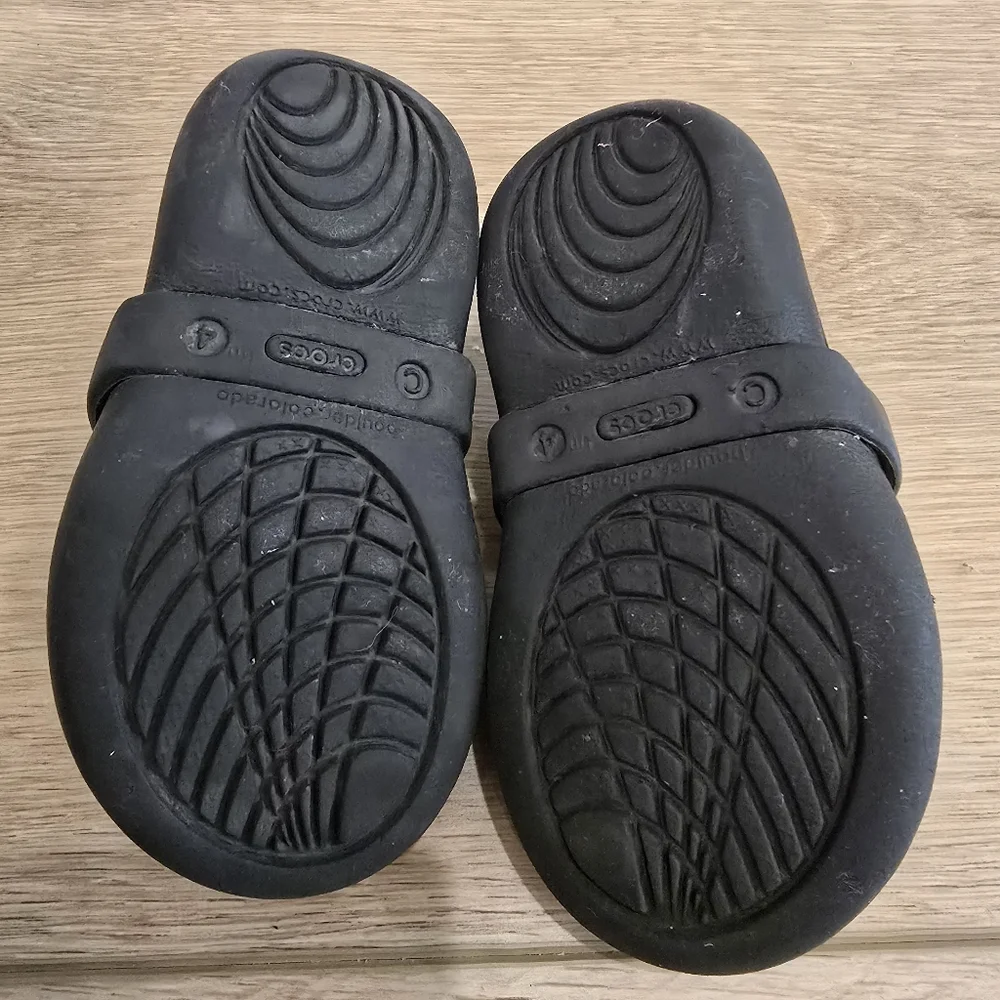 Crocs Baby Toddler Size 4 C Shoes Clogs Kids Water Sandals Slip On Black